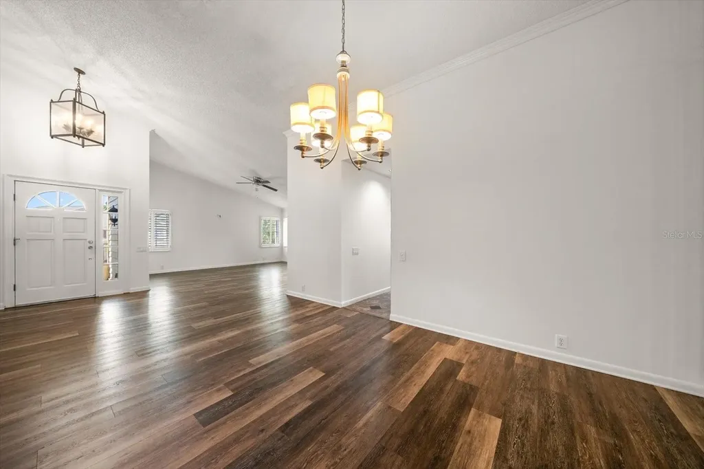 75 Pelican Place Belleair FL 33756