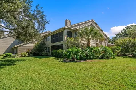 75 Pelican Place Belleair FL 33756