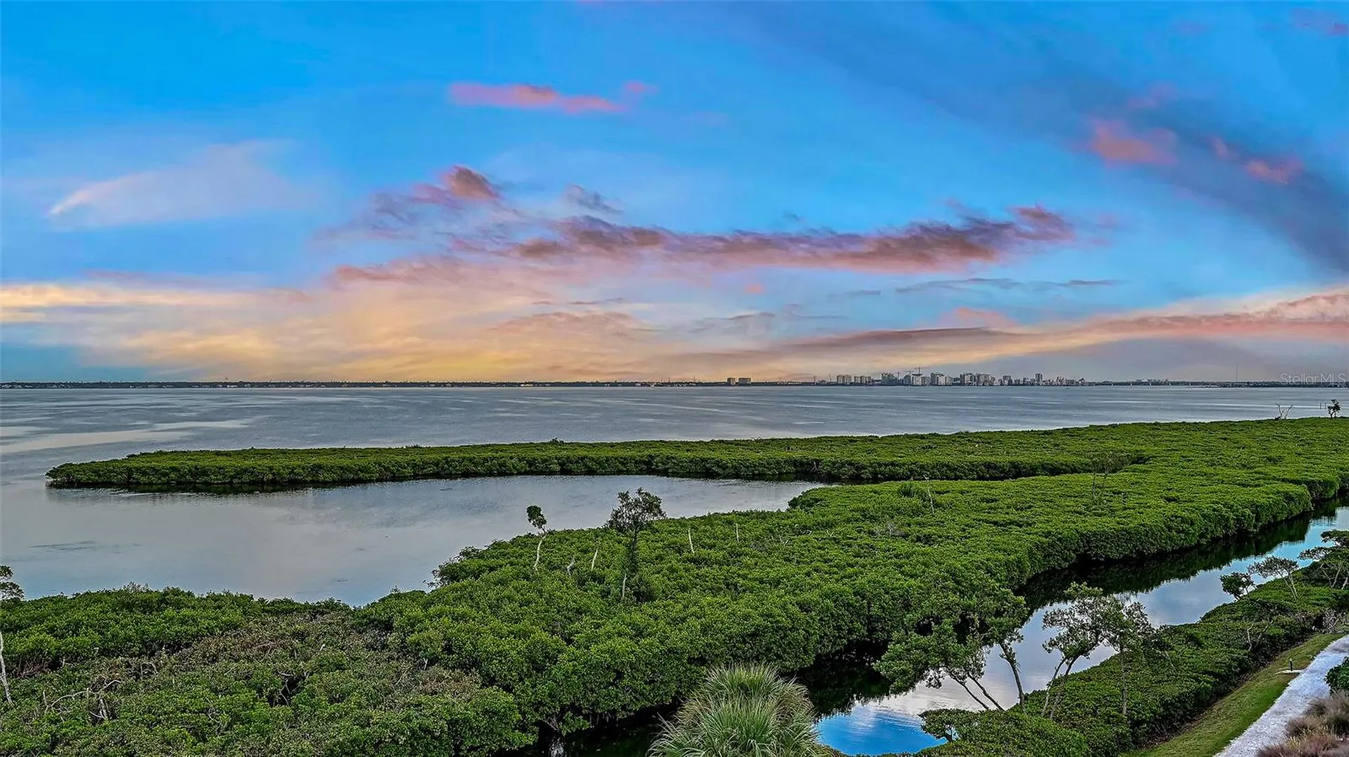 1932 Harbourside Drive Longboat Key FL 34228