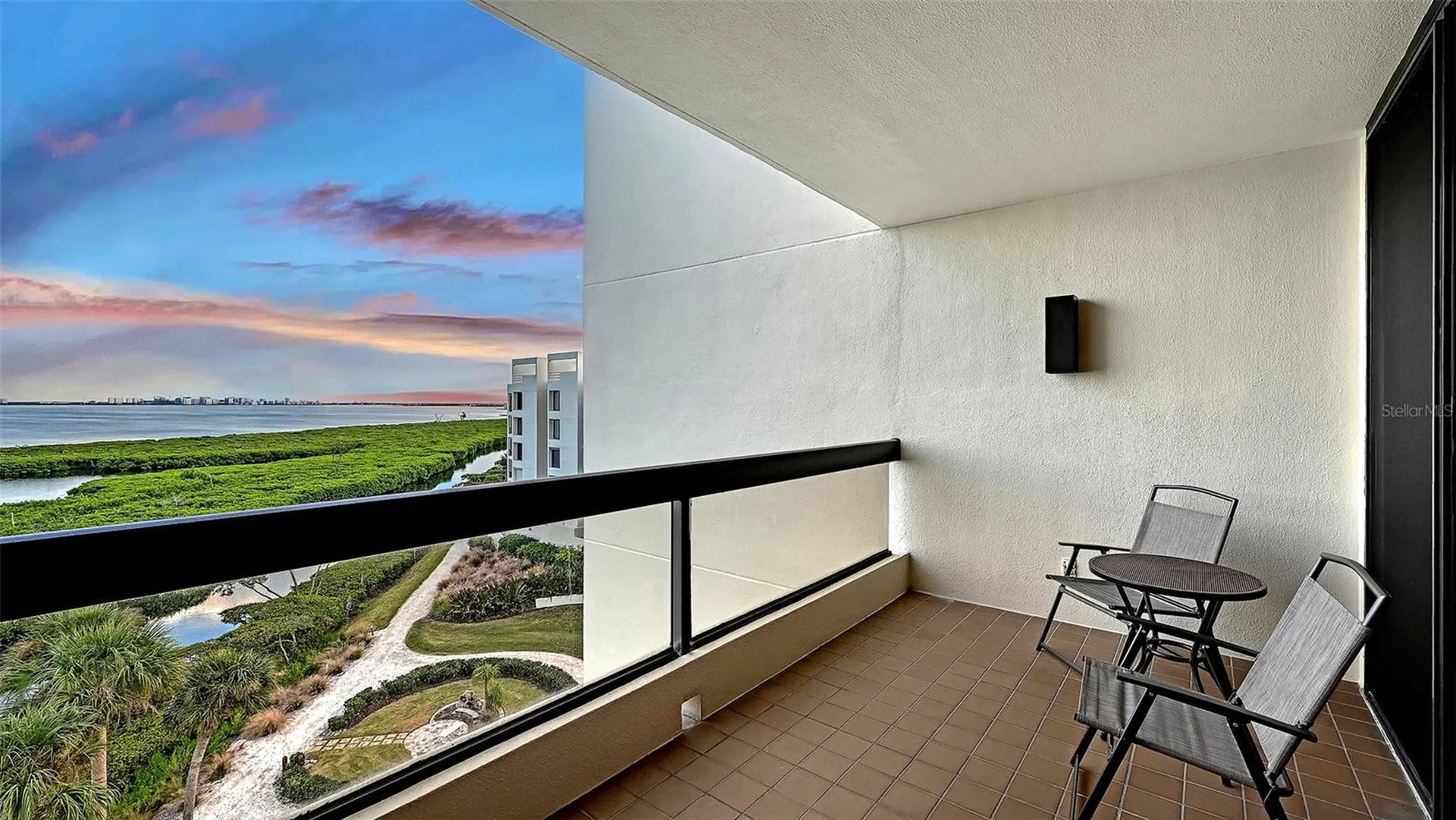 1932 Harbourside Drive Longboat Key FL 34228