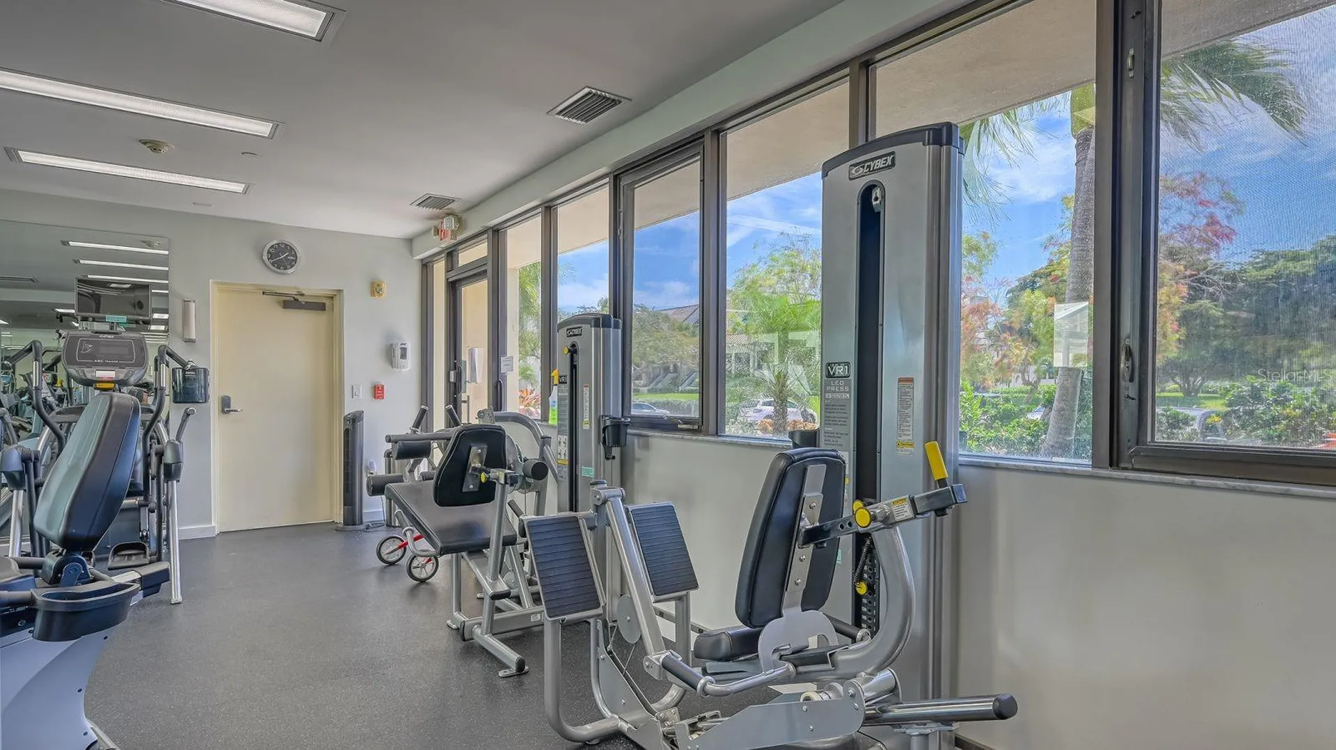 1932 Harbourside Drive Longboat Key FL 34228