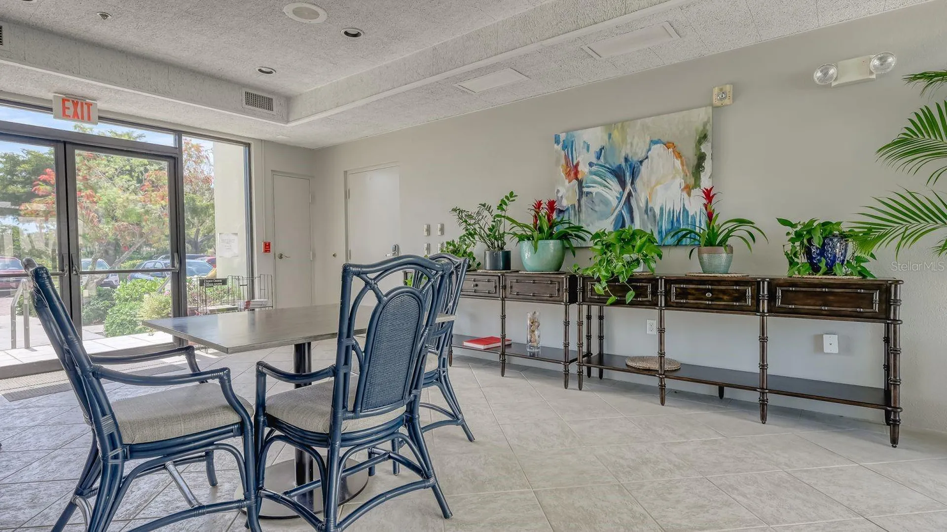 1932 Harbourside Drive Longboat Key FL 34228