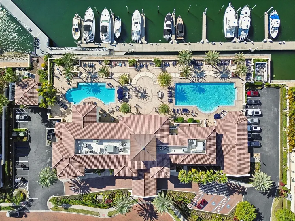 6101 Yeats Manor Drive Tampa FL 33616