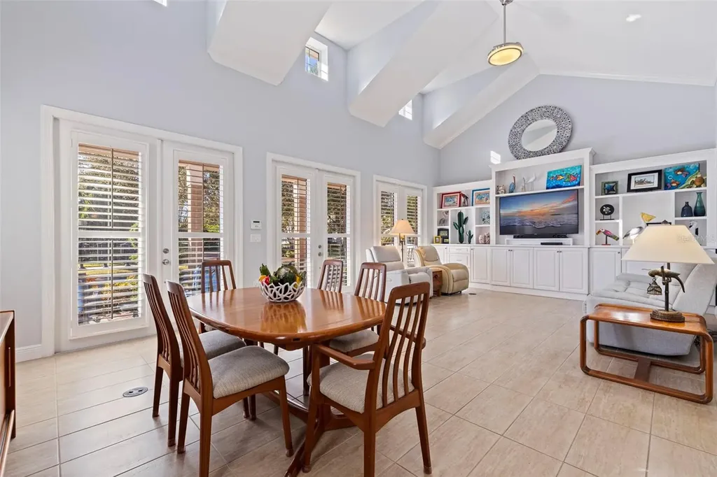 6101 Yeats Manor Drive Tampa FL 33616