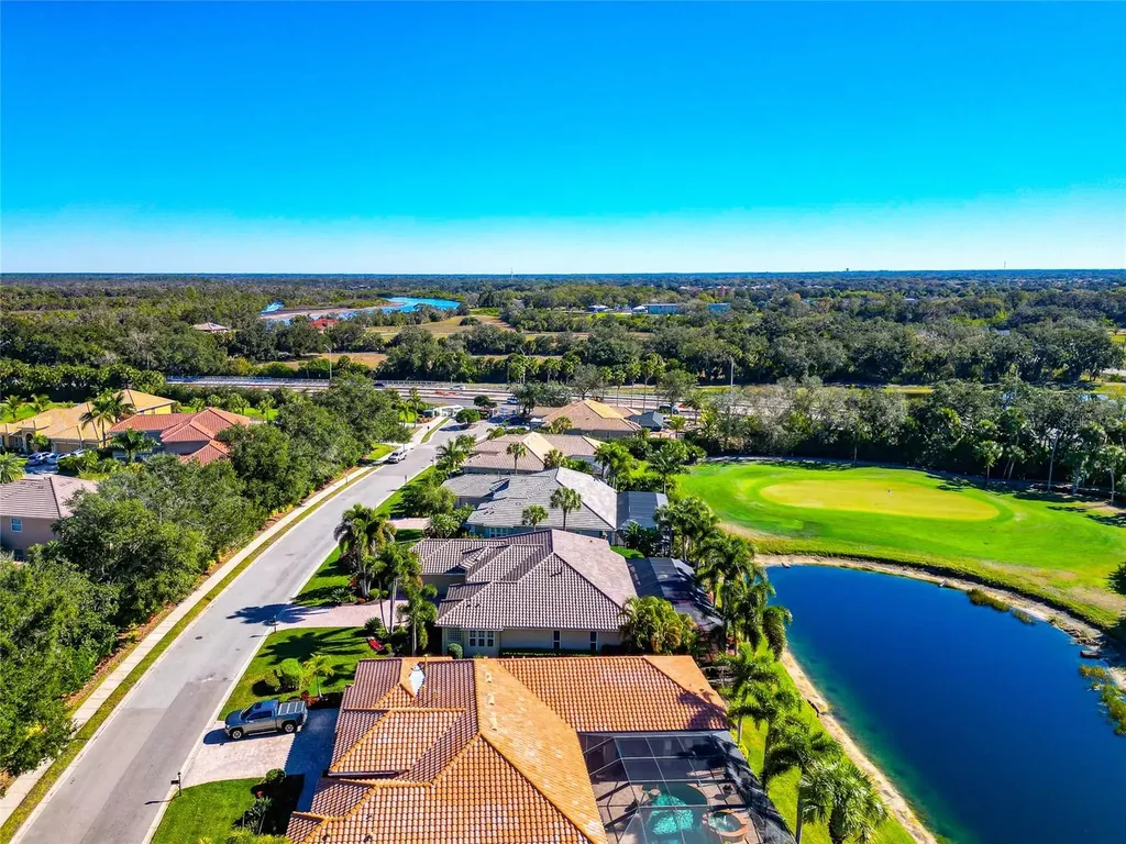 10908 Winding Stream Way Bradenton FL 34212