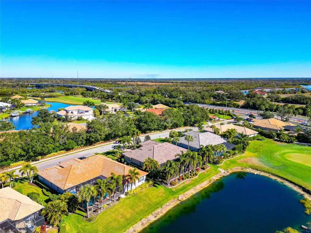 10908 Winding Stream Way Bradenton FL 34212