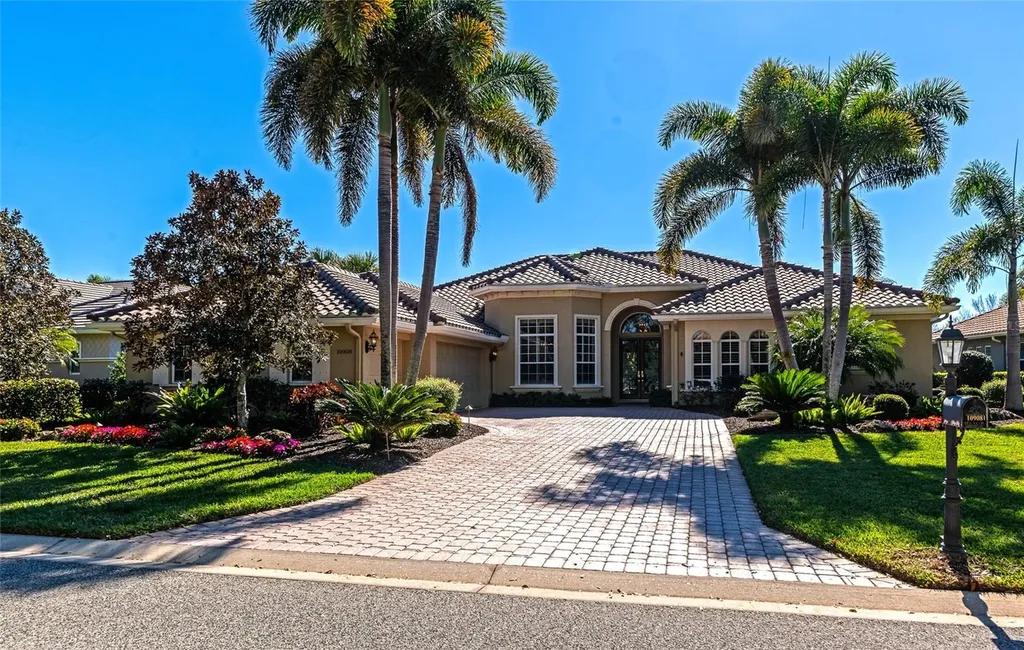 10908 Winding Stream Way Bradenton FL 34212