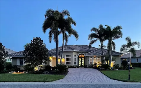 10908 Winding Stream Way Bradenton FL 34212