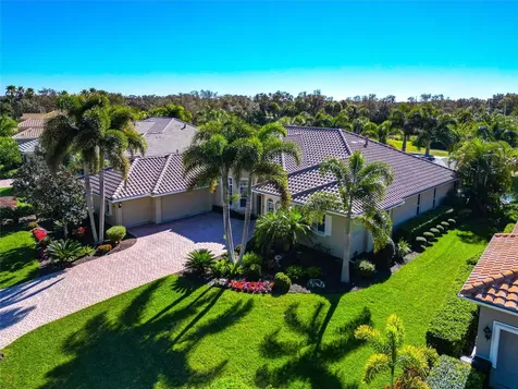 10908 Winding Stream Way Bradenton FL 34212