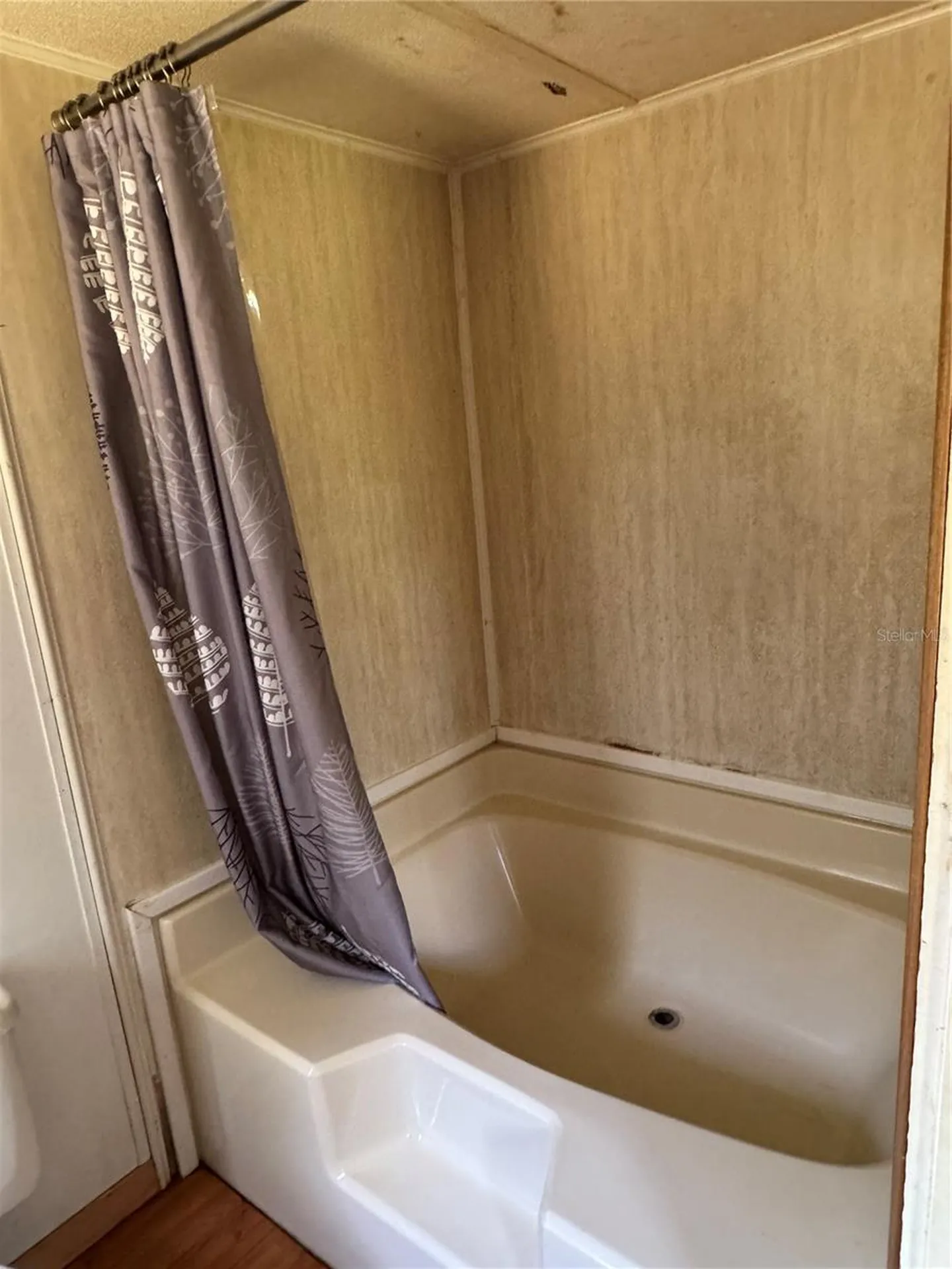 6001 185th Road Live Oak FL 32060