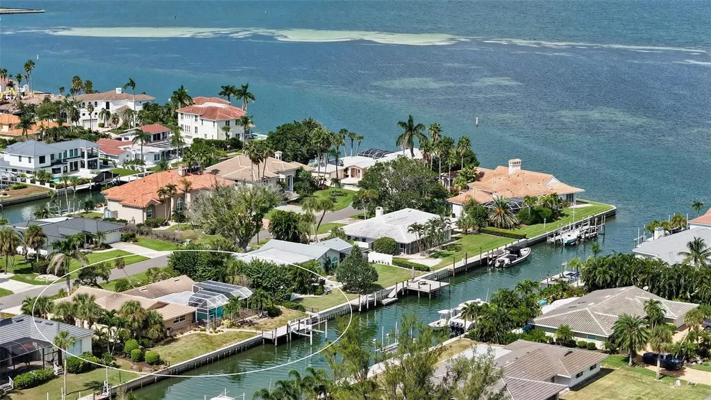 524 Ketch Lane Longboat Key FL 34228