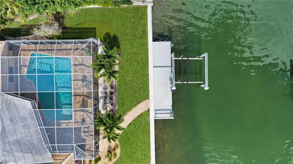 524 Ketch Lane Longboat Key FL 34228