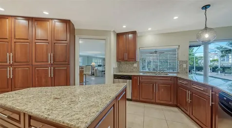 524 Ketch Lane Longboat Key FL 34228