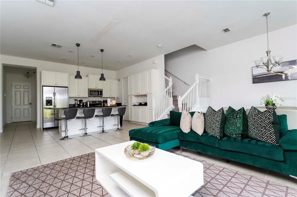 270 Captiva Drive Davenport FL 33896