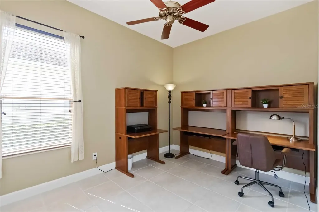 343 Londonderry Drive Sarasota FL 34240