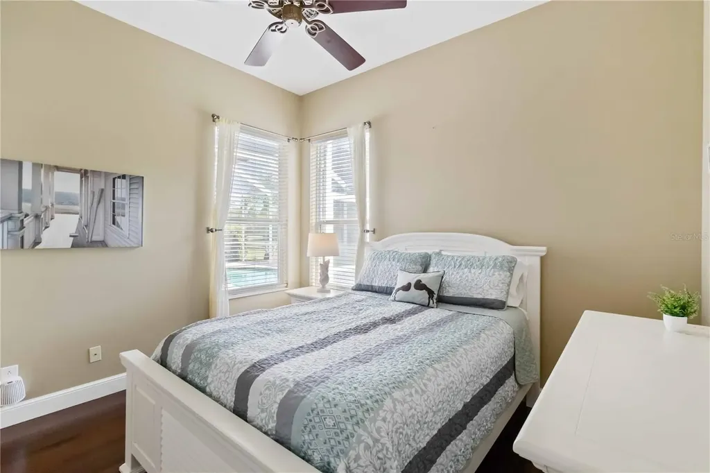 343 Londonderry Drive Sarasota FL 34240