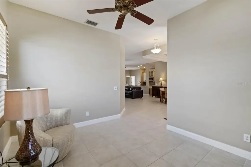 343 Londonderry Drive Sarasota FL 34240