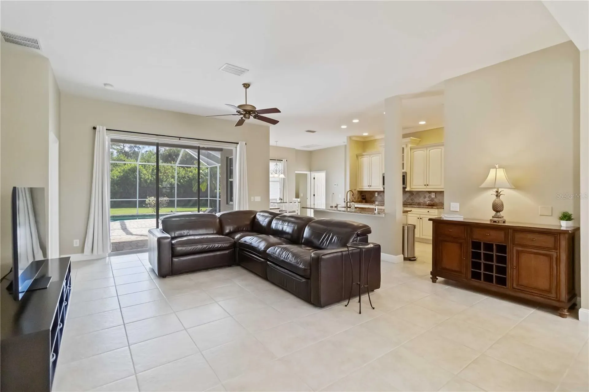 343 Londonderry Drive Sarasota FL 34240