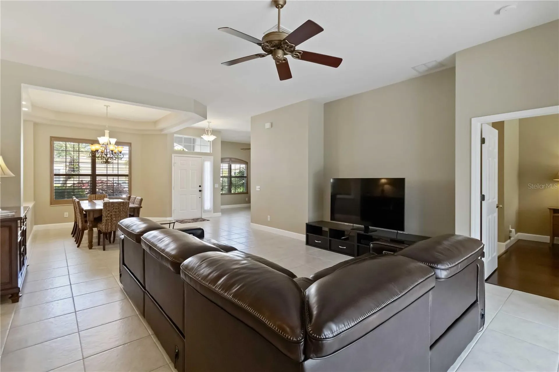 343 Londonderry Drive Sarasota FL 34240