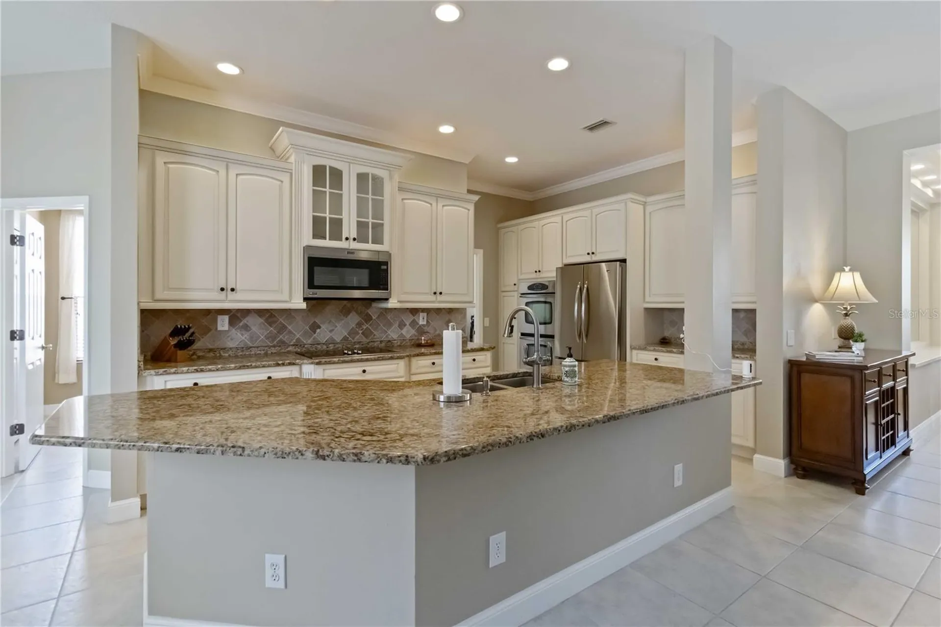 343 Londonderry Drive Sarasota FL 34240