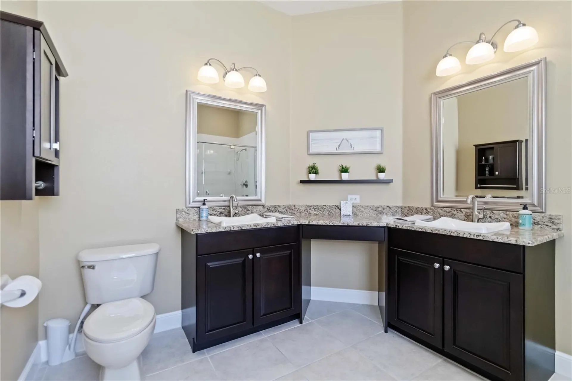 343 Londonderry Drive Sarasota FL 34240