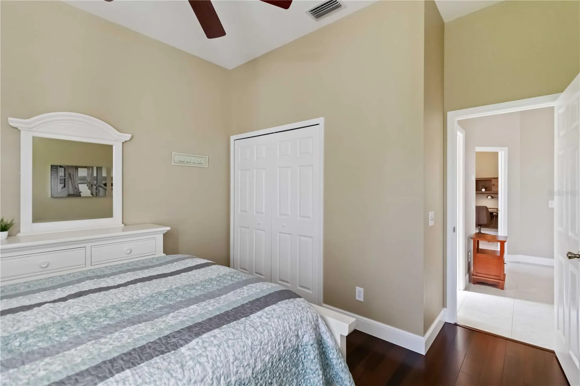 343 Londonderry Drive Sarasota FL 34240