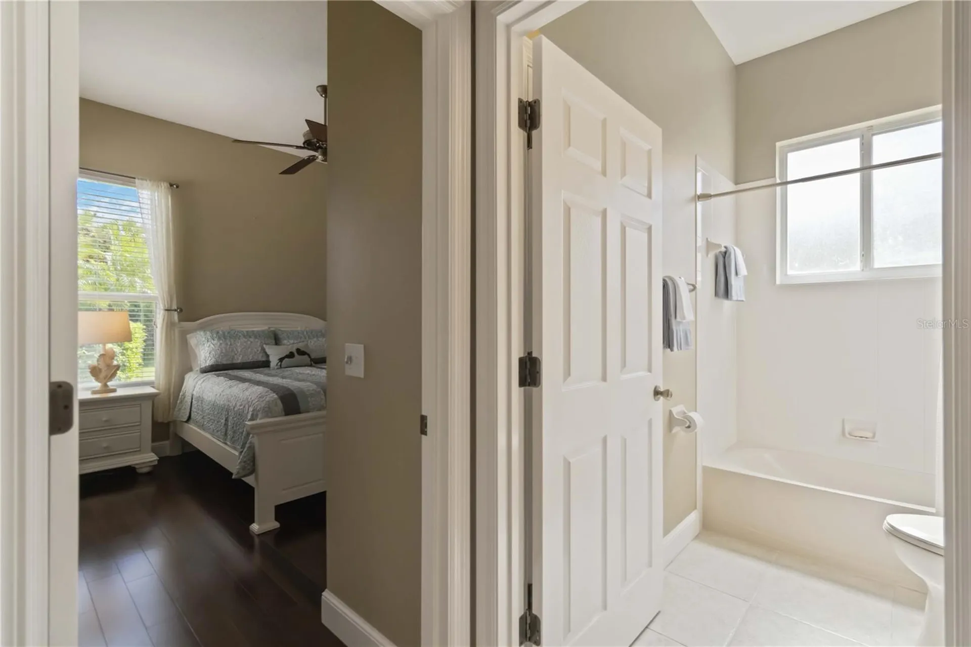 343 Londonderry Drive Sarasota FL 34240
