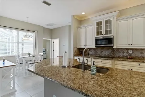 343 Londonderry Drive Sarasota FL 34240