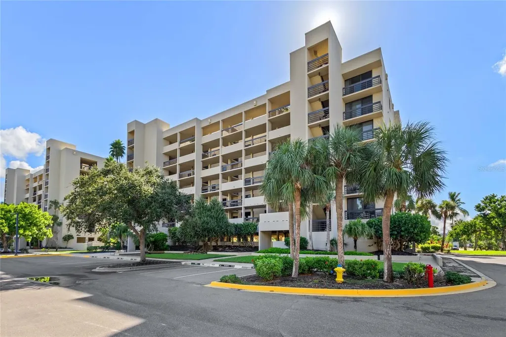 1065 Gulf Of Mexico Drive Longboat Key FL 34228