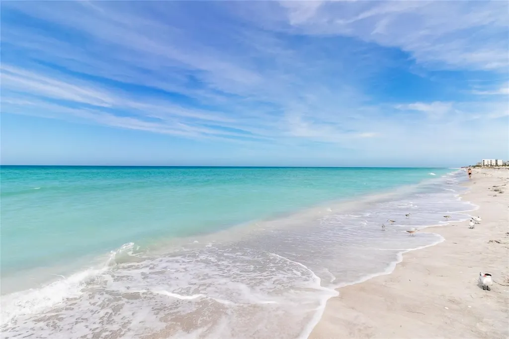 1065 Gulf Of Mexico Drive Longboat Key FL 34228