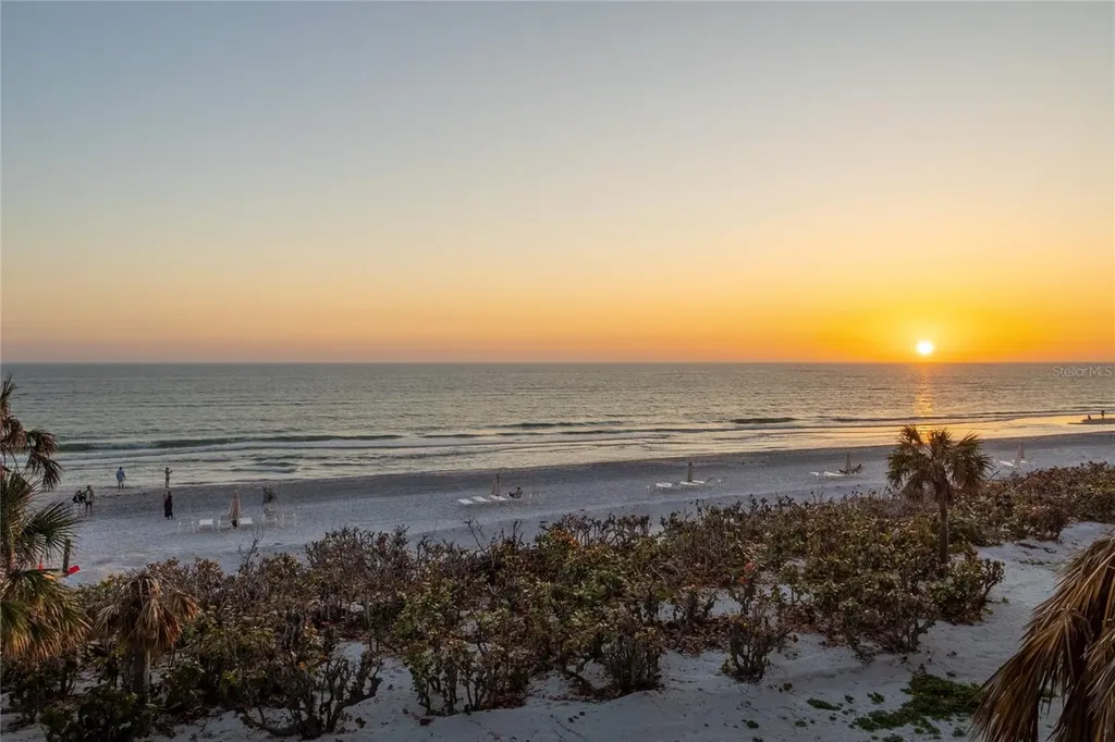 1065 Gulf Of Mexico Drive Longboat Key FL 34228