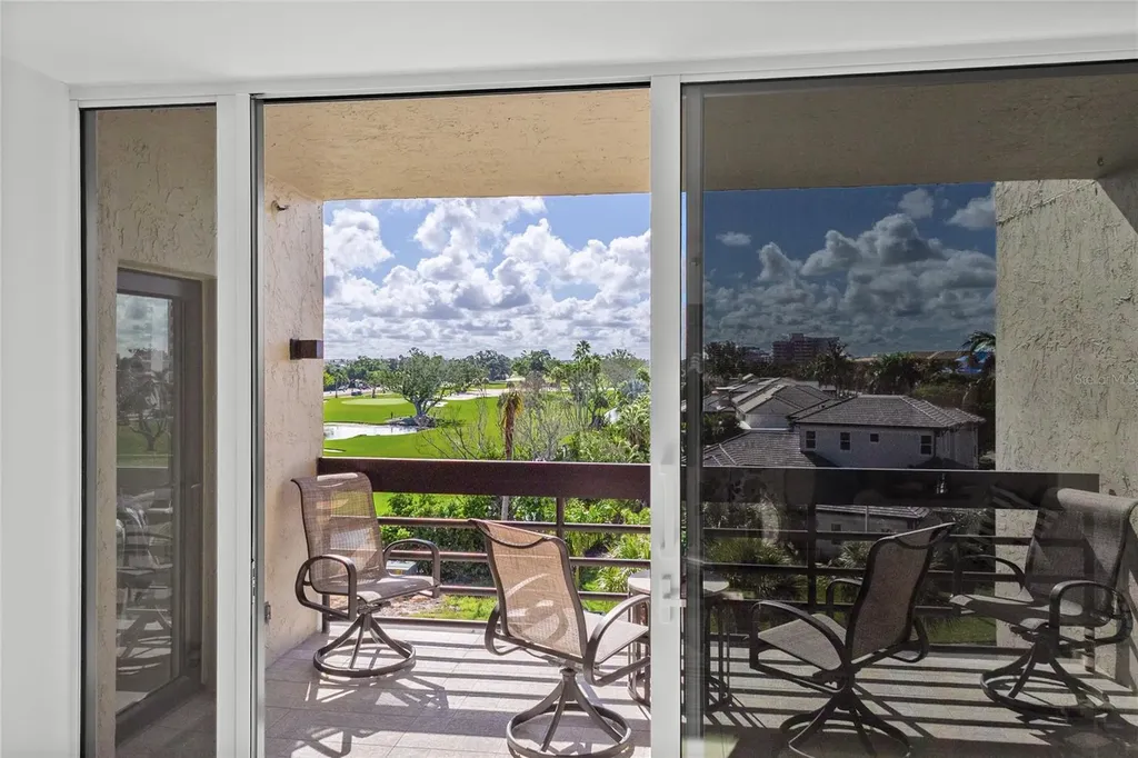 1065 Gulf Of Mexico Drive Longboat Key FL 34228