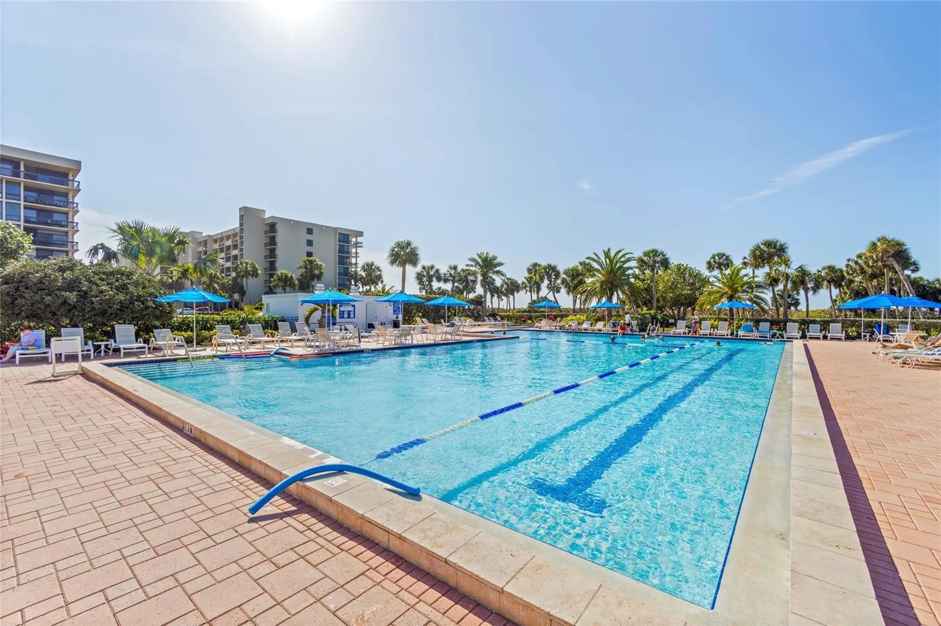 1065 Gulf Of Mexico Drive Longboat Key FL 34228