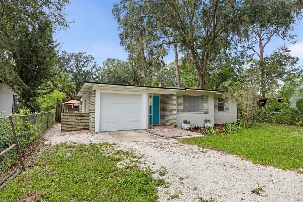 847 NE 7th Place Gainesville FL 32601