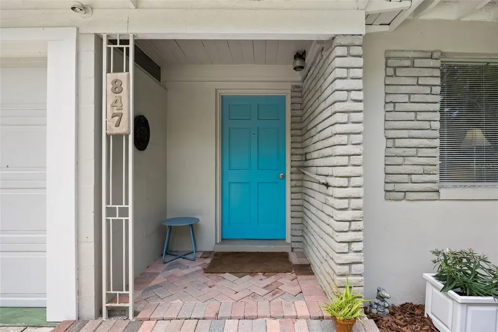 847 NE 7th Place Gainesville FL 32601