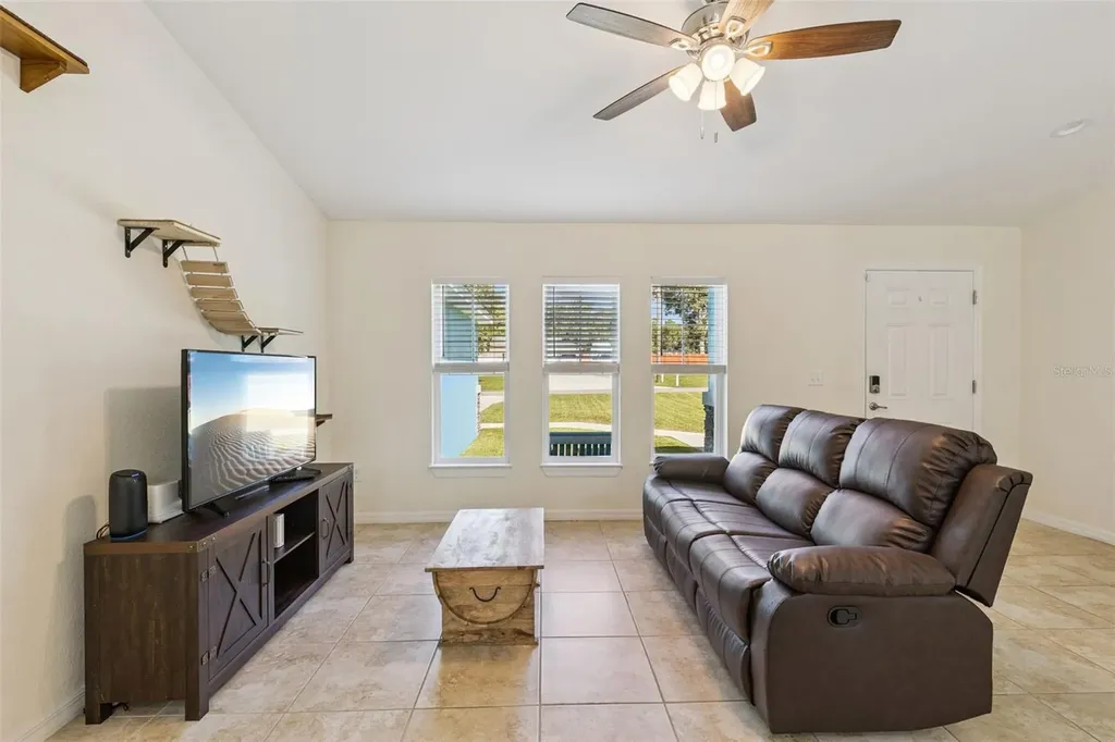 7042 SE 122nd Lane Belleview FL 34420