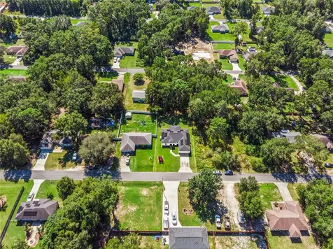 7042 SE 122nd Lane Belleview FL 34420