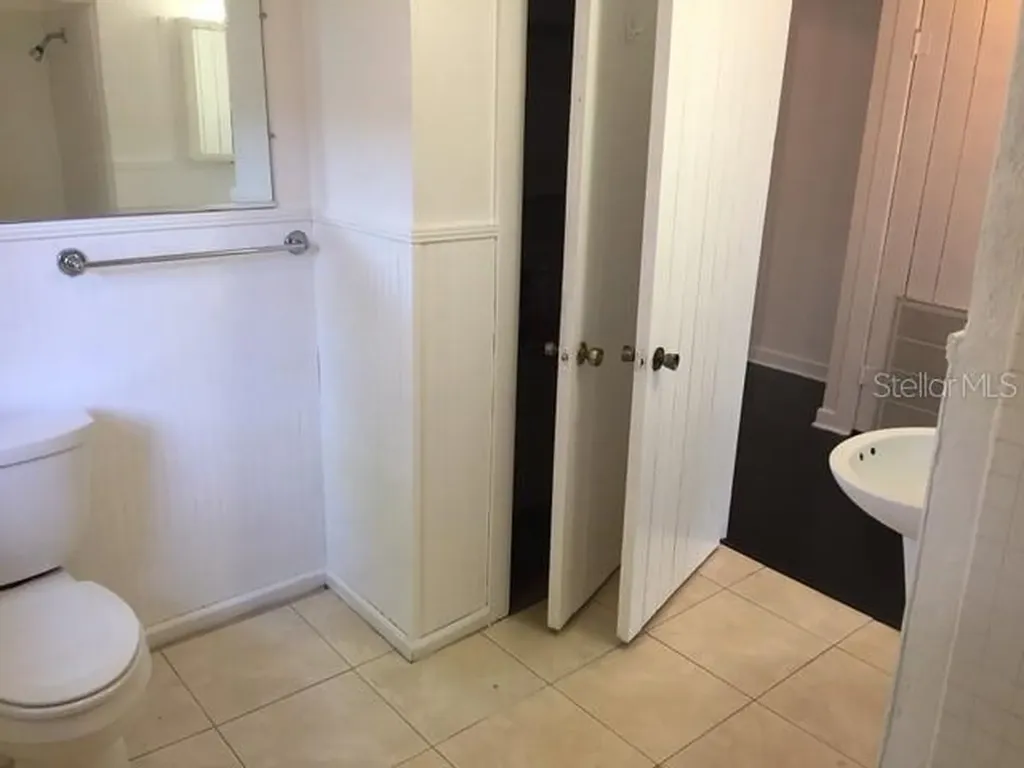 1704 Cocoanut Avenue Sarasota FL 34234
