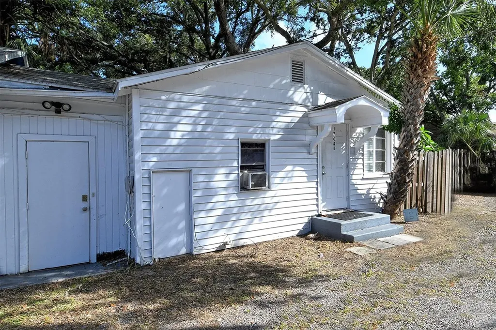 1704 Cocoanut Avenue Sarasota FL 34234