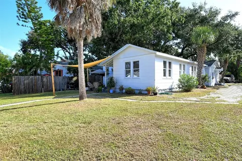 1704 Cocoanut Avenue Sarasota FL 34234