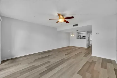 5089 Eaglesmere Drive Orlando FL 32819