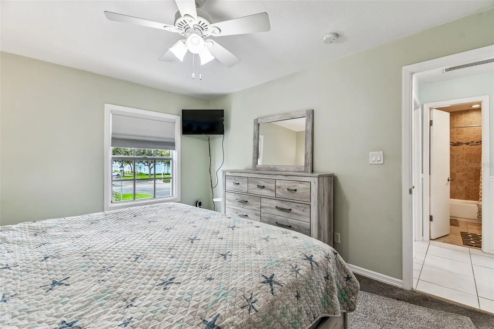 5116 Beach Drive SE St Petersburg FL 33705