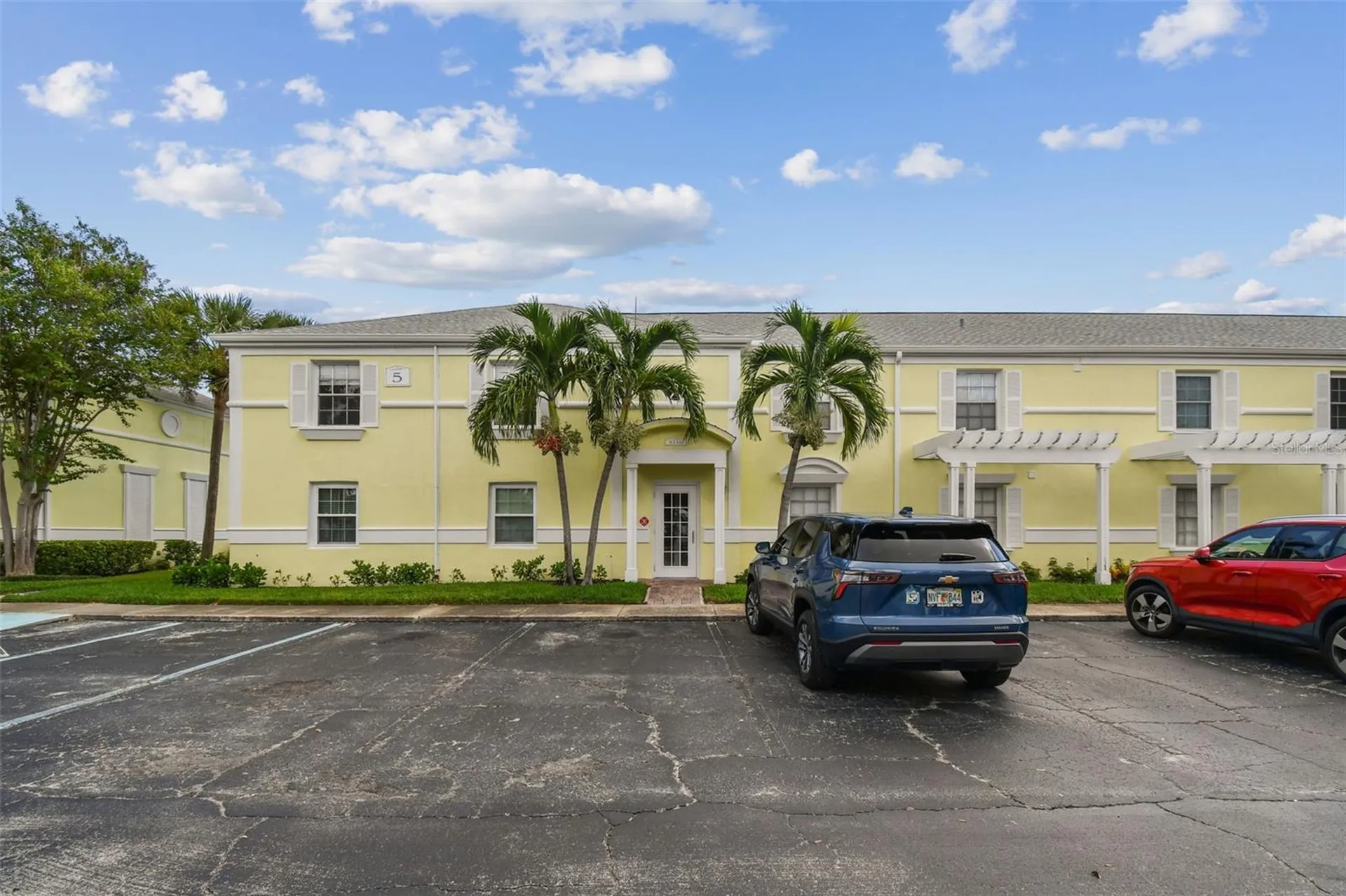 5116 Beach Drive SE St Petersburg FL 33705