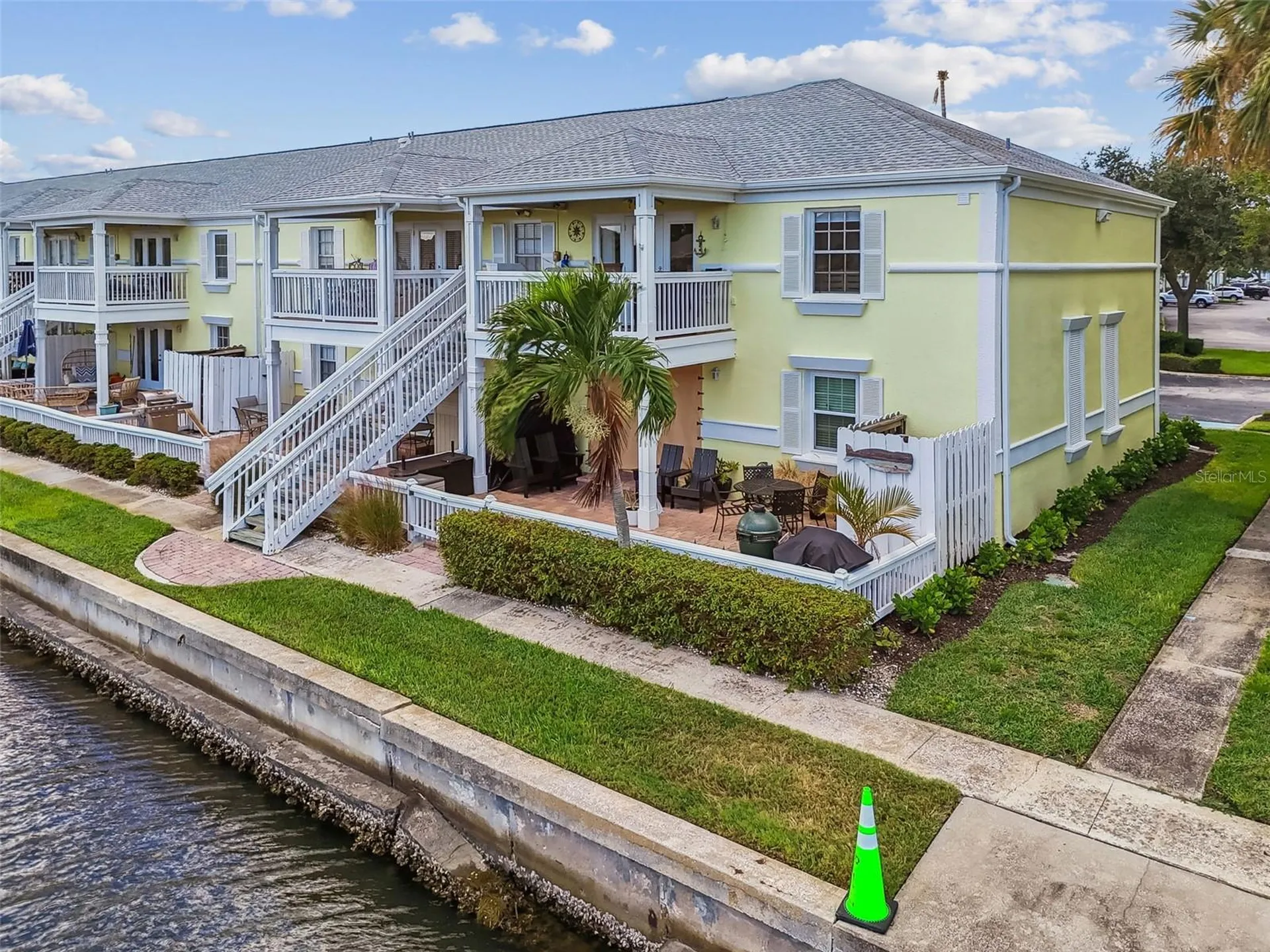 5116 Beach Drive SE St Petersburg FL 33705