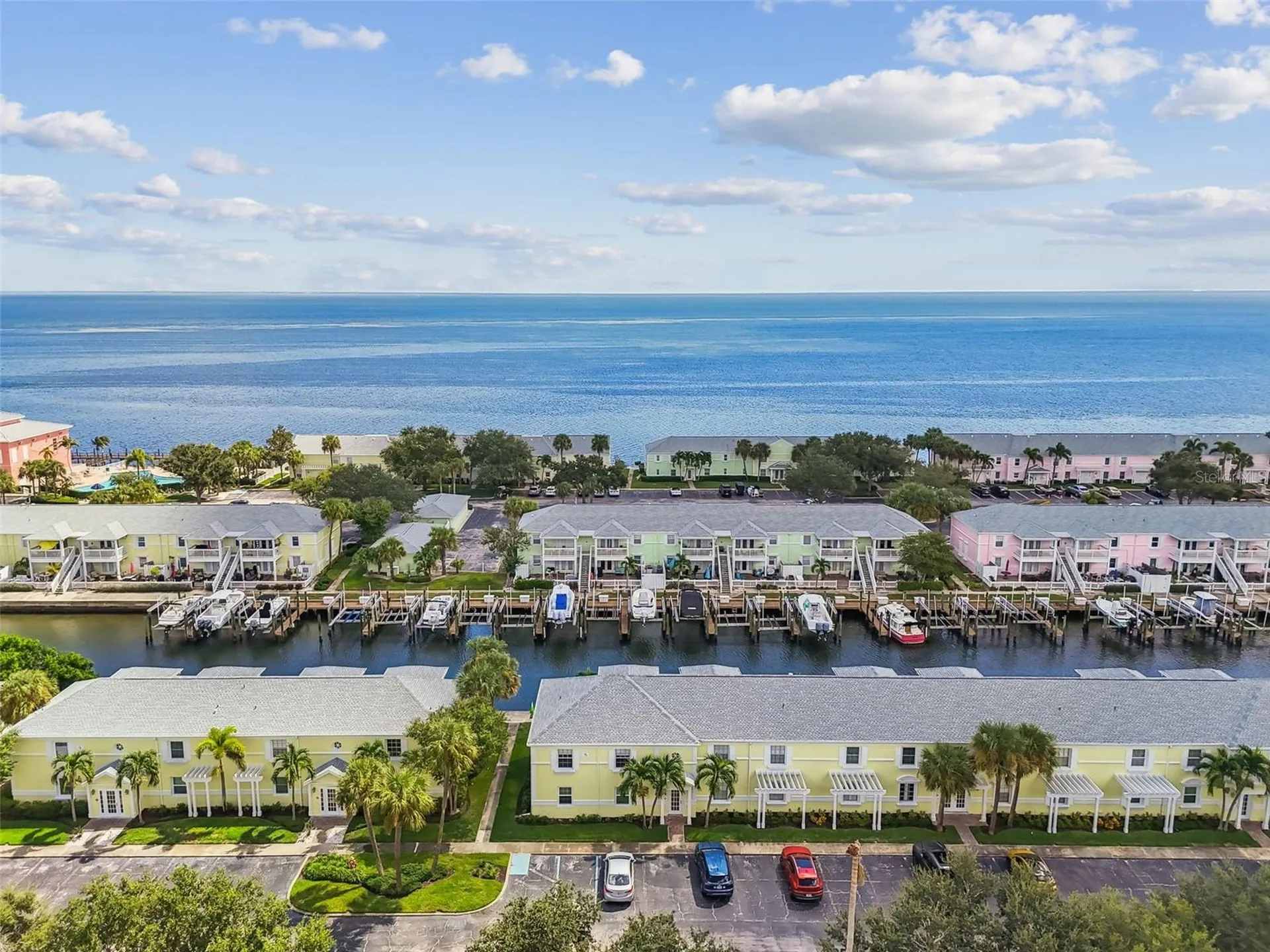 5116 Beach Drive SE St Petersburg FL 33705