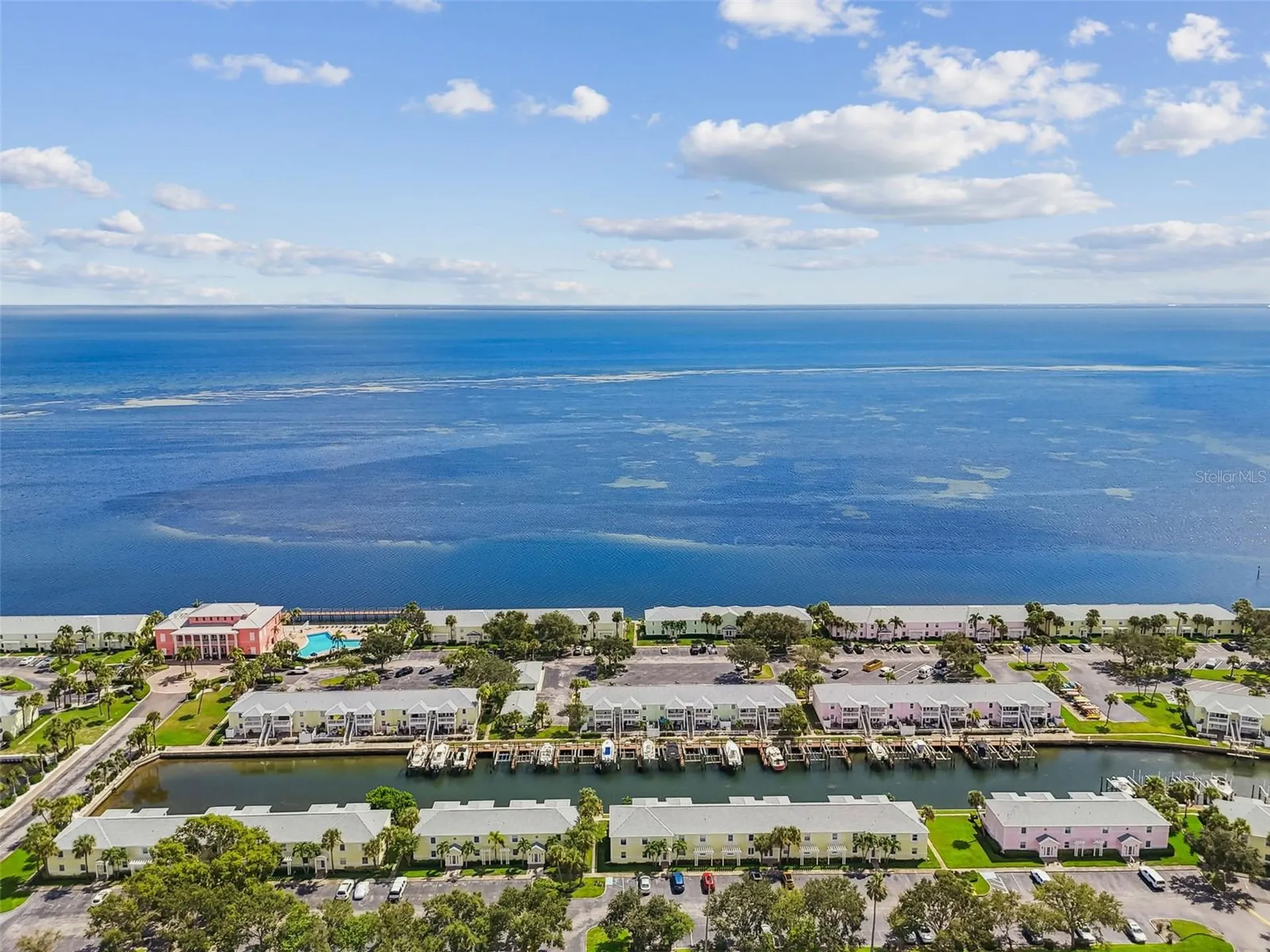 5116 Beach Drive SE St Petersburg FL 33705