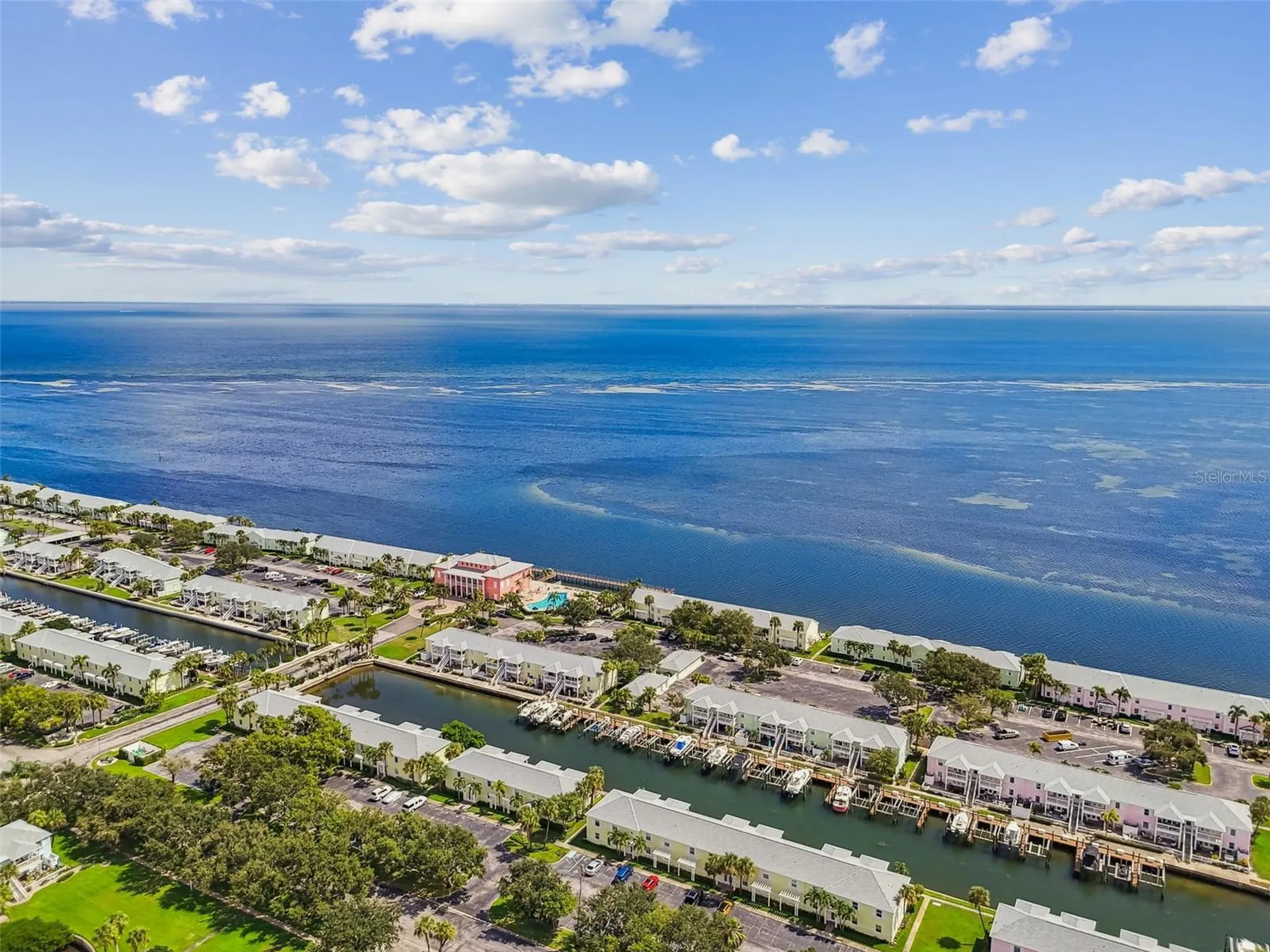 5116 Beach Drive SE St Petersburg FL 33705
