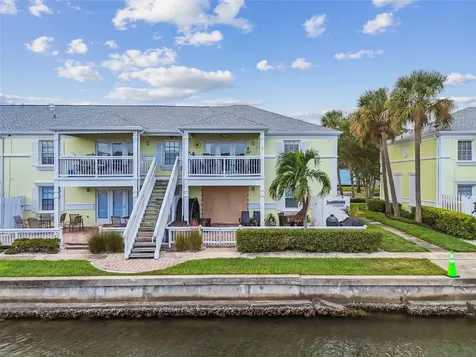 5116 Beach Drive SE St Petersburg FL 33705