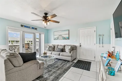 5116 Beach Drive SE St Petersburg FL 33705