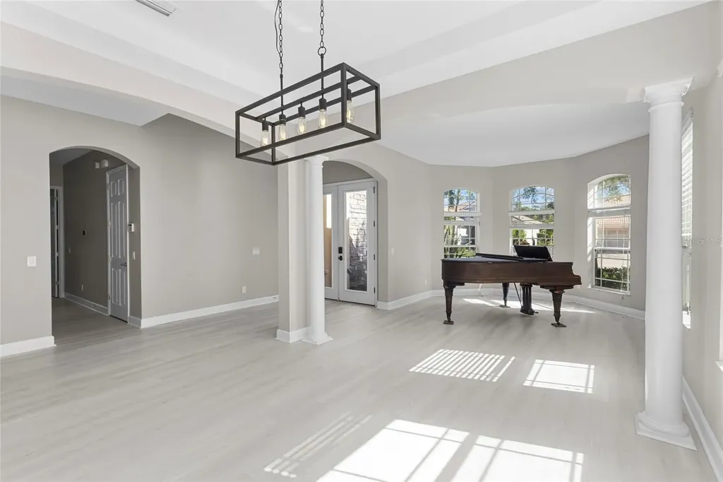 8134 Santa Rosa Court Sarasota FL 34243